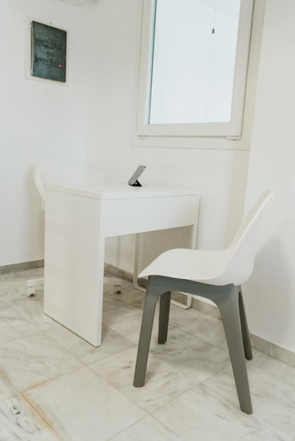 Blue And White Luxury Apartments Nea Kallikrateia Extérieur photo